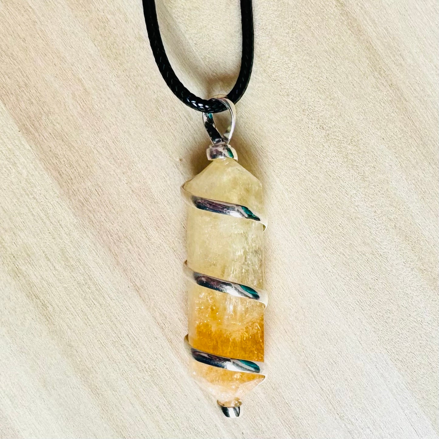 Colgante Citrino Calentado en Espiral || Abundancia - Optimismo