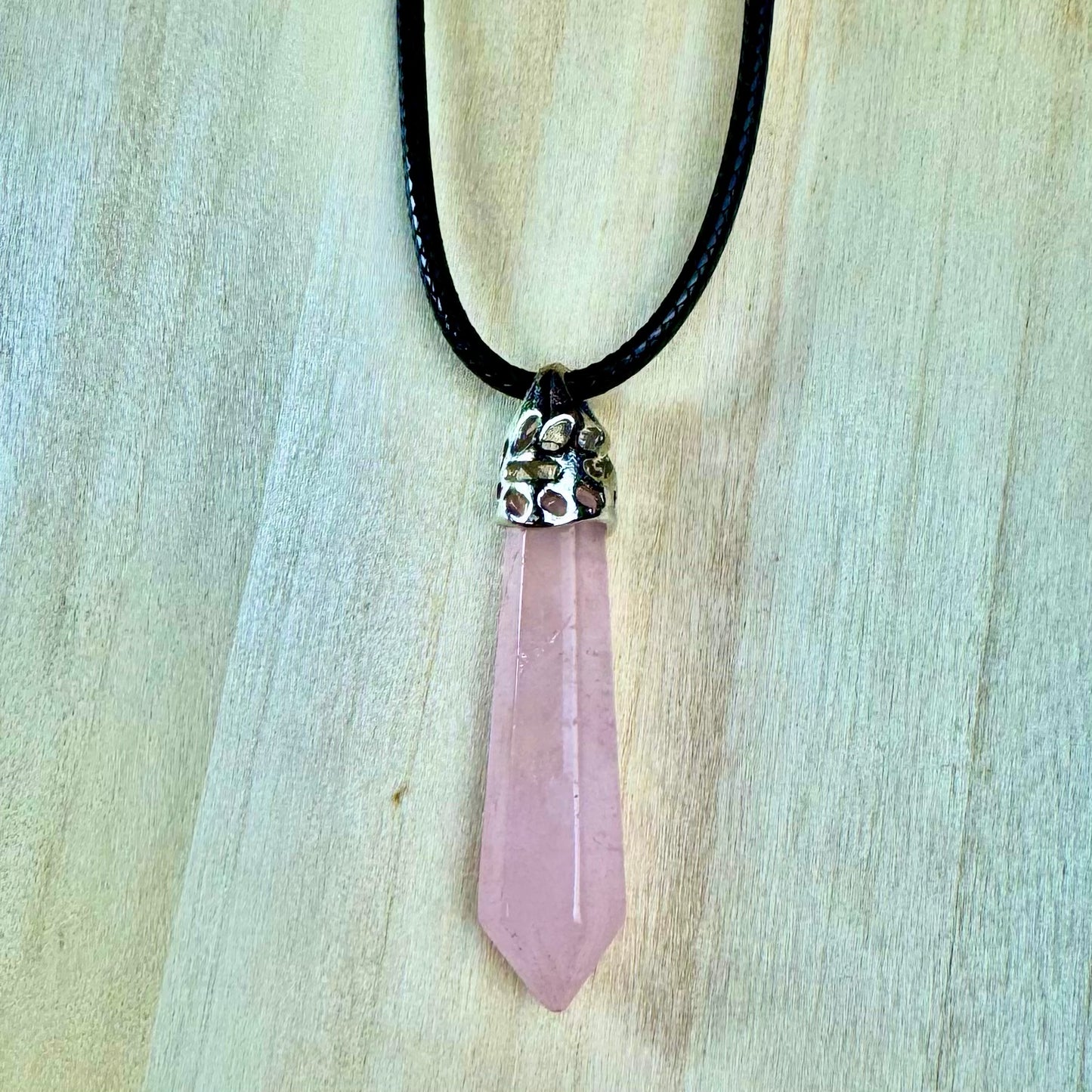 Colgante Cuarzo Rosa en Punta || Amor Incondicional - Paz Interior